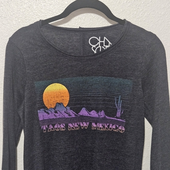 NWT Chaser graphic long sleeve top size small - Picture 3 of 11